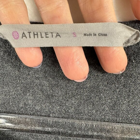 Athleta Womens Asymmetrical‎ Hem Long Sleeve Sweater S Gray Cashmere Goth READ - Picture 4 of 9